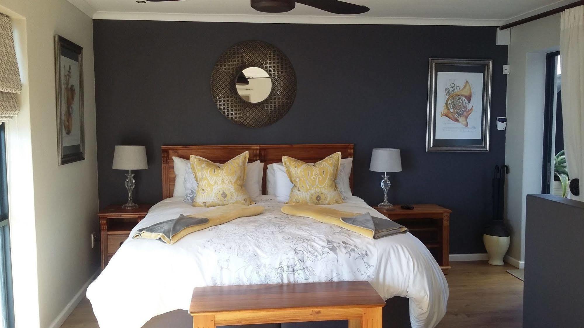 Murphys Port Elizabeth Esterno foto